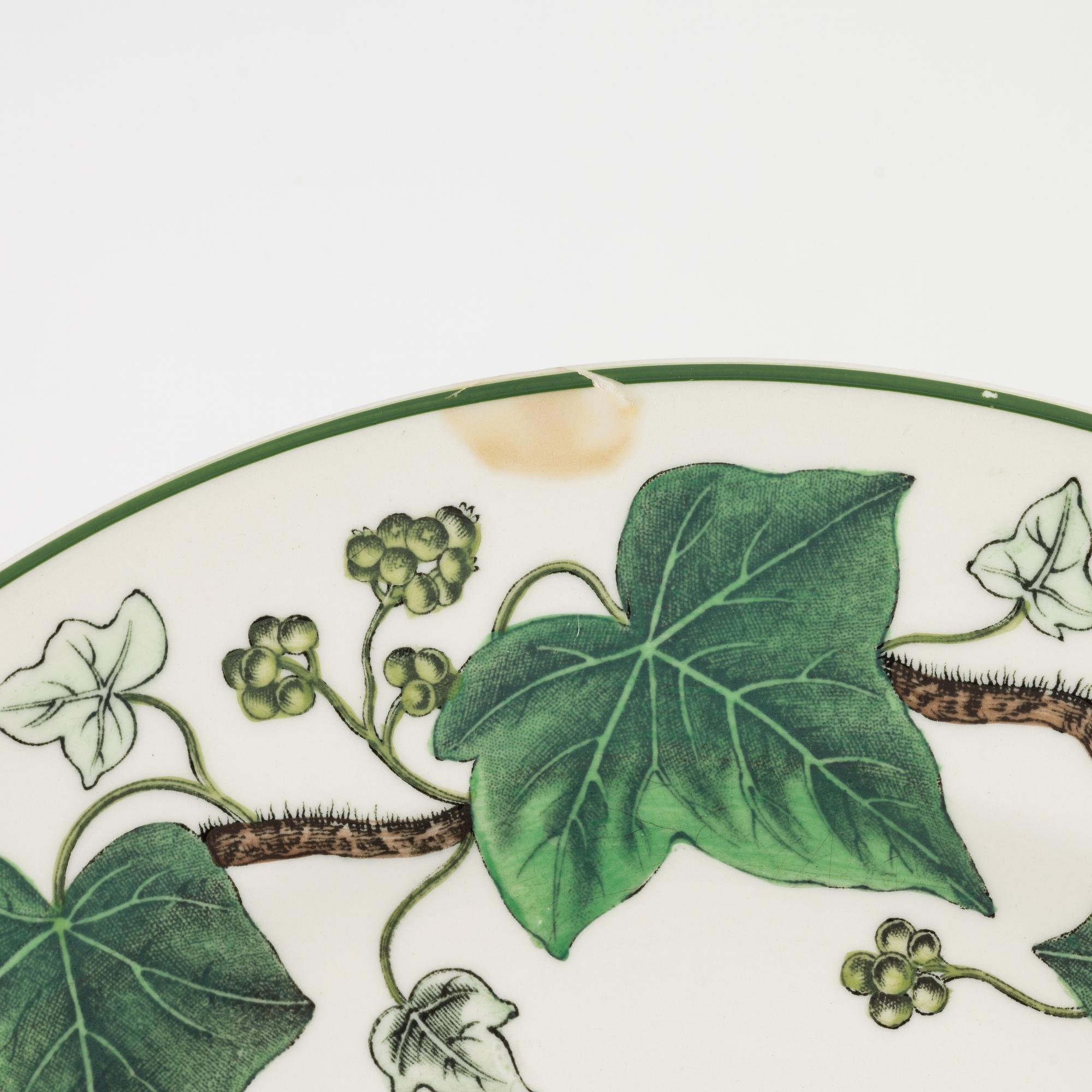A 78-piece 'Napoleon Ivy' dinner, tea and coffee service, Wedgwood, England.