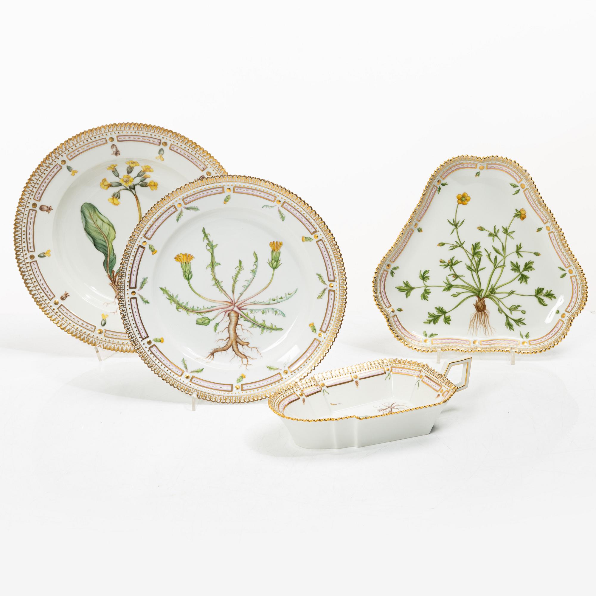 Royal Copenhagen, fat, 4 st, "Flora Danica", Danmark.