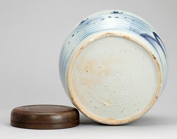 KRUS, porslin, Kina, 1800-tal.