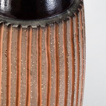 MARI SIMMULSON, ceramic vase, Upsala-Ekeby.