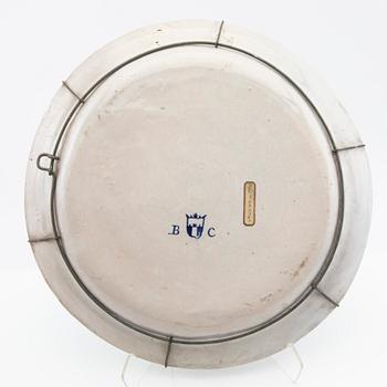 Fat, ceramic, Majolica, Savona, Italy, 18th century.