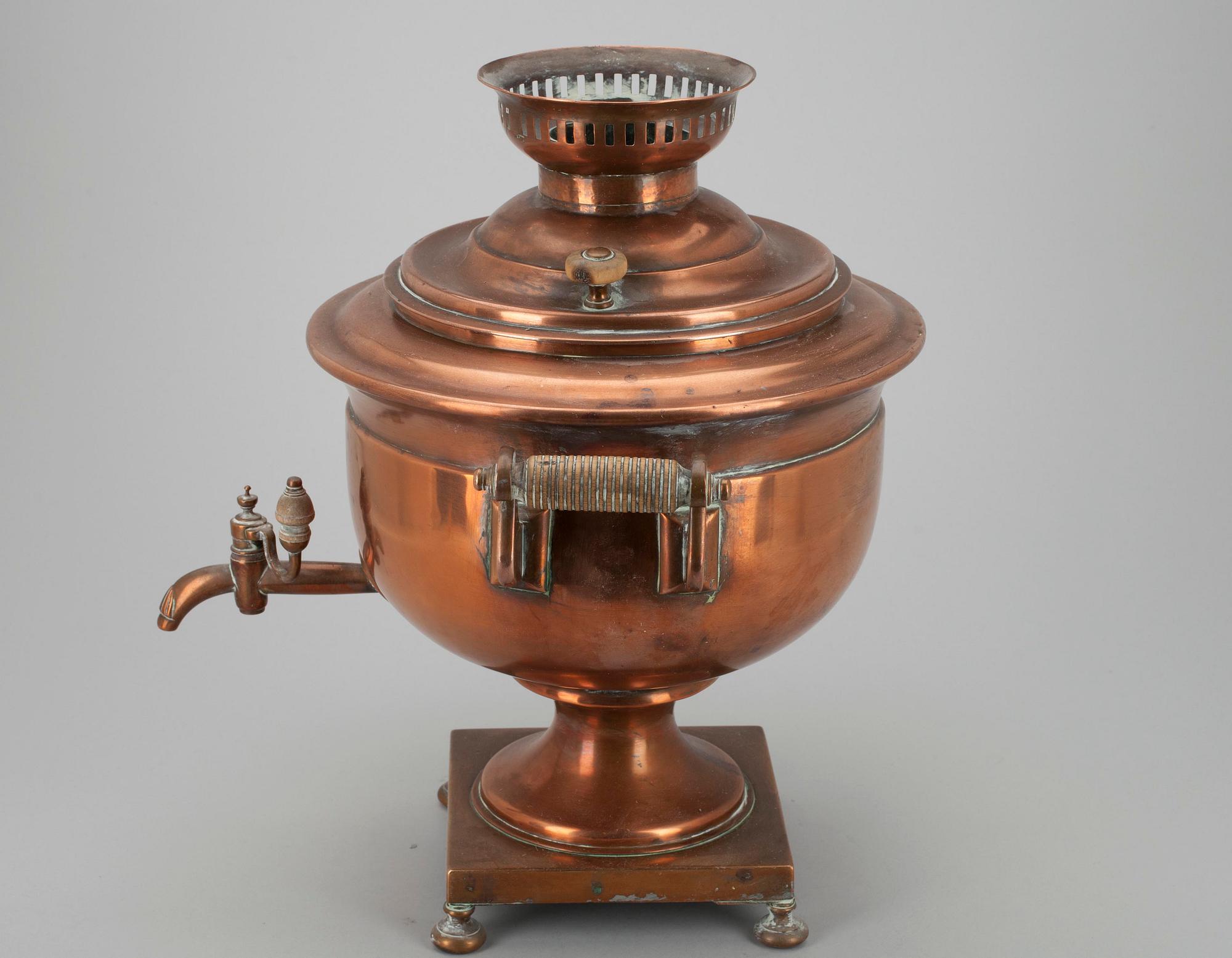 SAMOVAR, koppar, Ryssland, 1800-talets mitt.