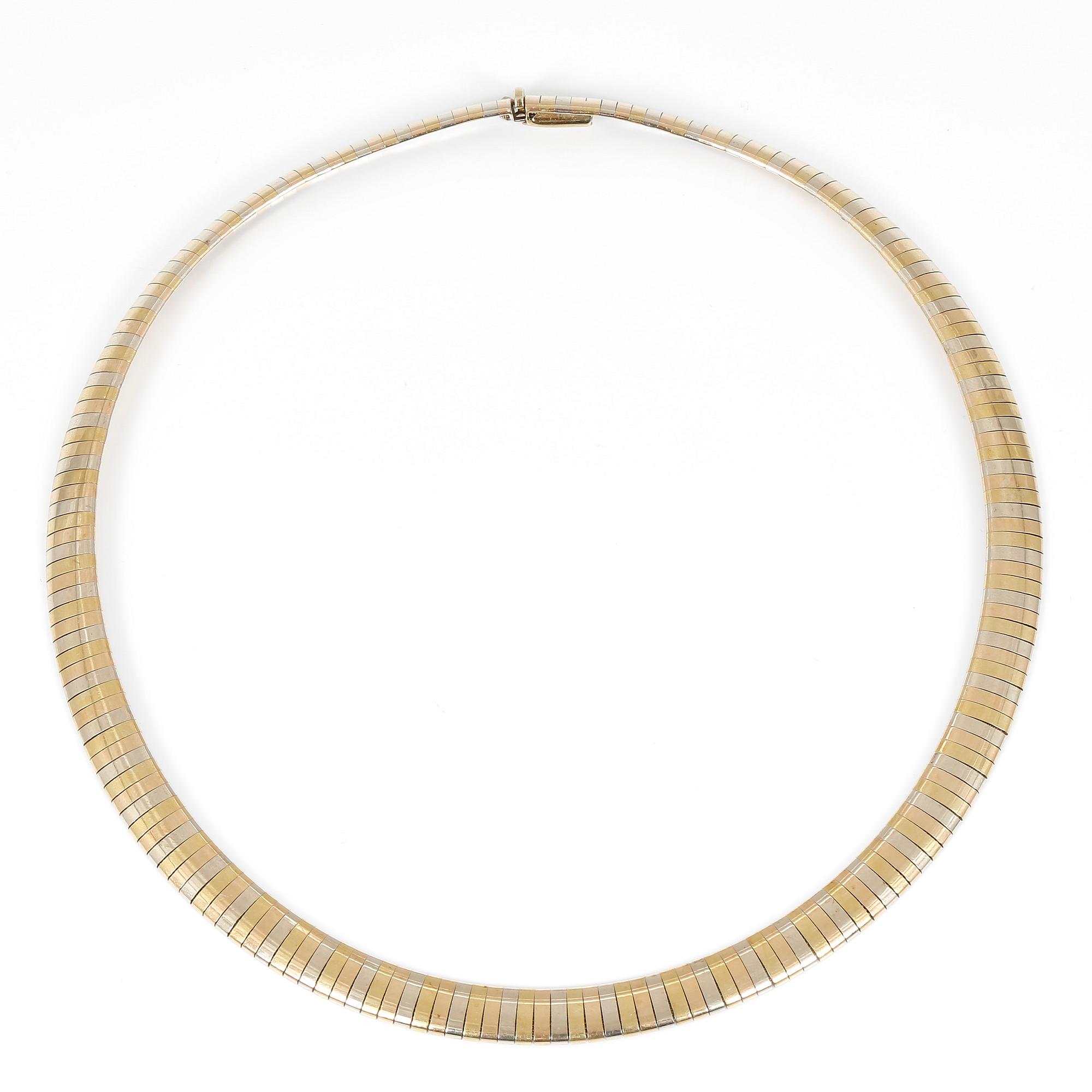 COLLIER, trefärgade 18K guld, Italien. Total vikt ca 56 g.