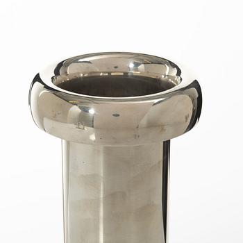 Tapio Wirkkala, a sterling silver 'Growth' vase, Kultakeskus Oy, Hämeenlinna 1990.