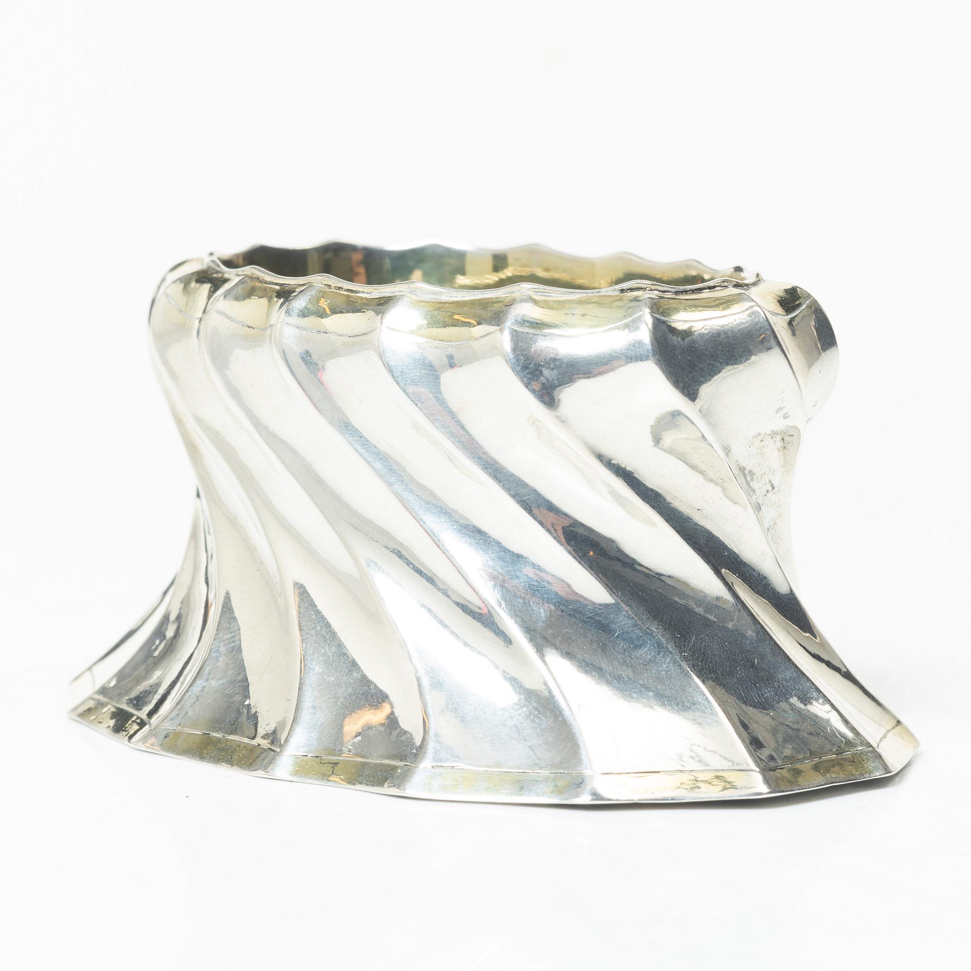 Rokoko, A Swedish parcel gilt silver salt cellar, mark of Anders Schotte, Uddevalla 1763.