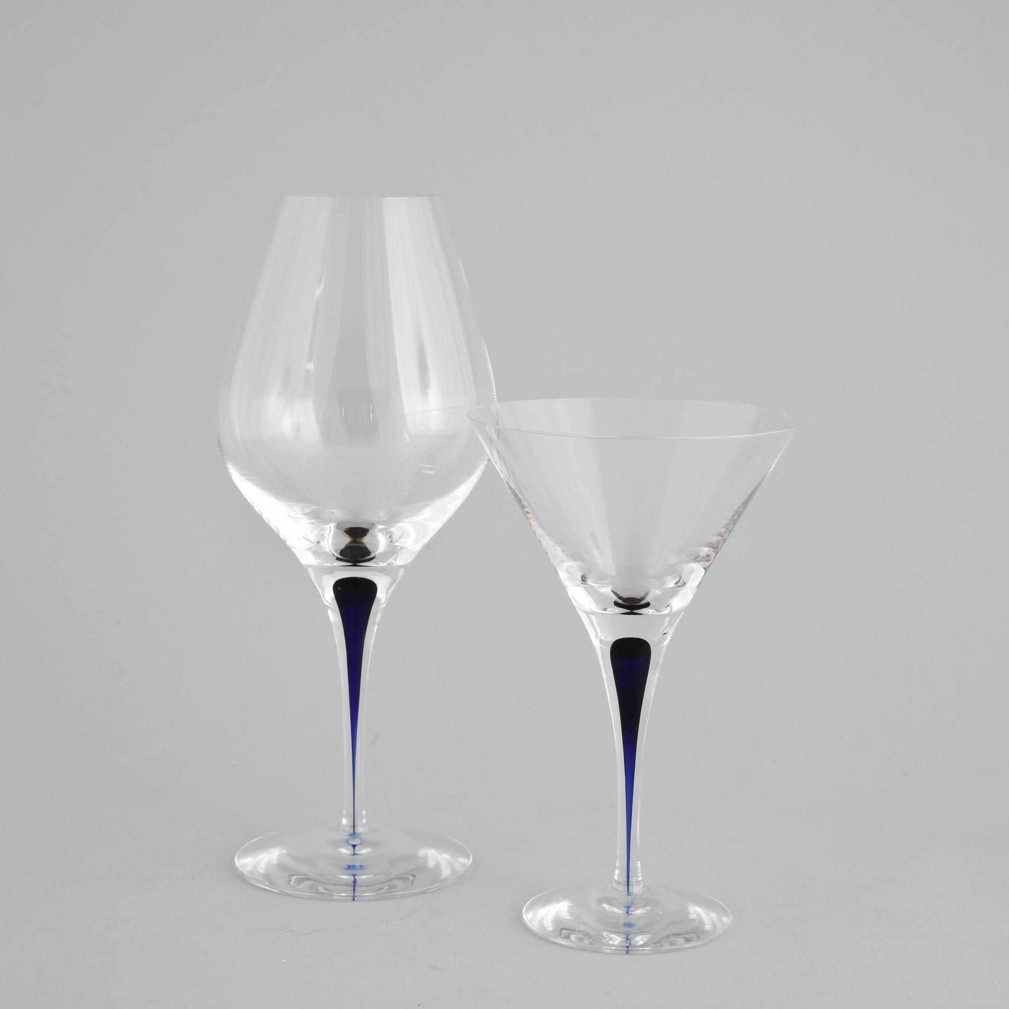 ERIKA LAGERBIELKE, tio cocktailglas samt åtta vinglas, "Intermezzo", Orrefors, 1900-talets slut.