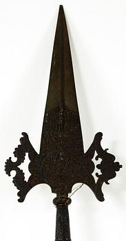 HILLEBARD, 1900-tal.