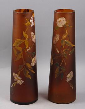 VASER, ett par, glas, jugend, tidigt 1900-tal.