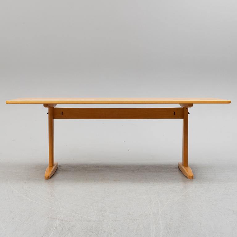 A 'Shaker' dining table by Børge Mogense, C.M Madsen, Denmark.