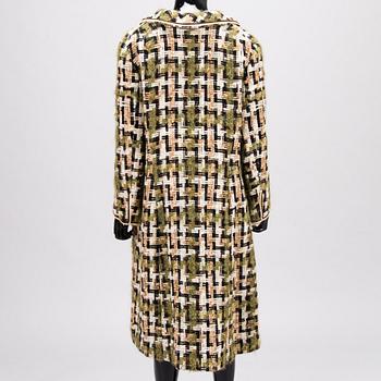 A Vintage Coat by Atelier Anrietta.