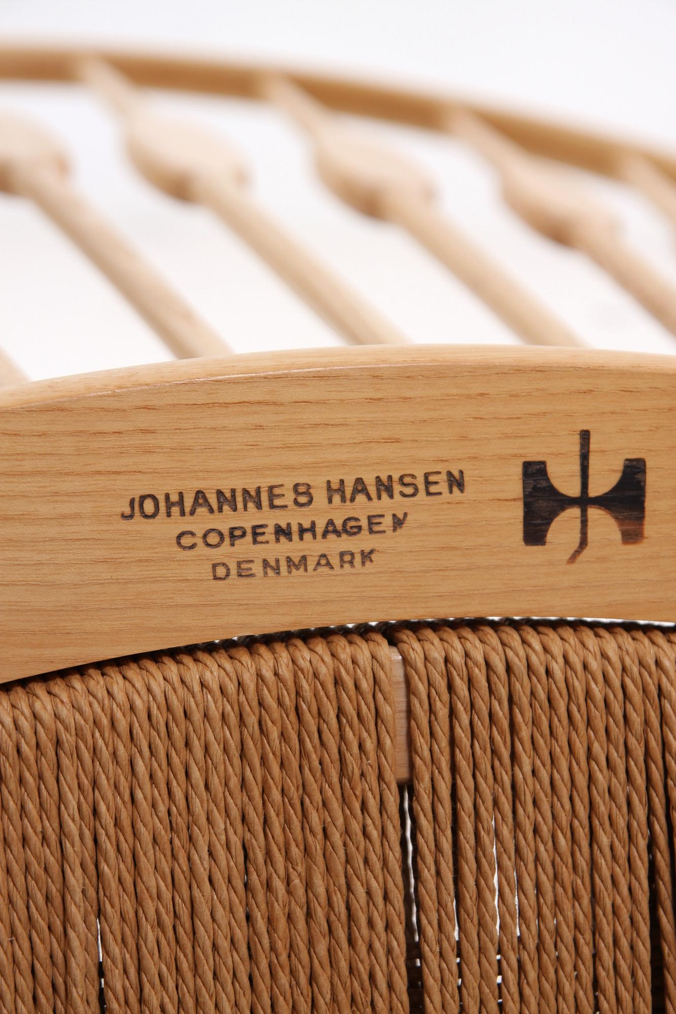 KARMSTOL, "Peacock Chair", Hans J. Wegner, Johannes Hansen.