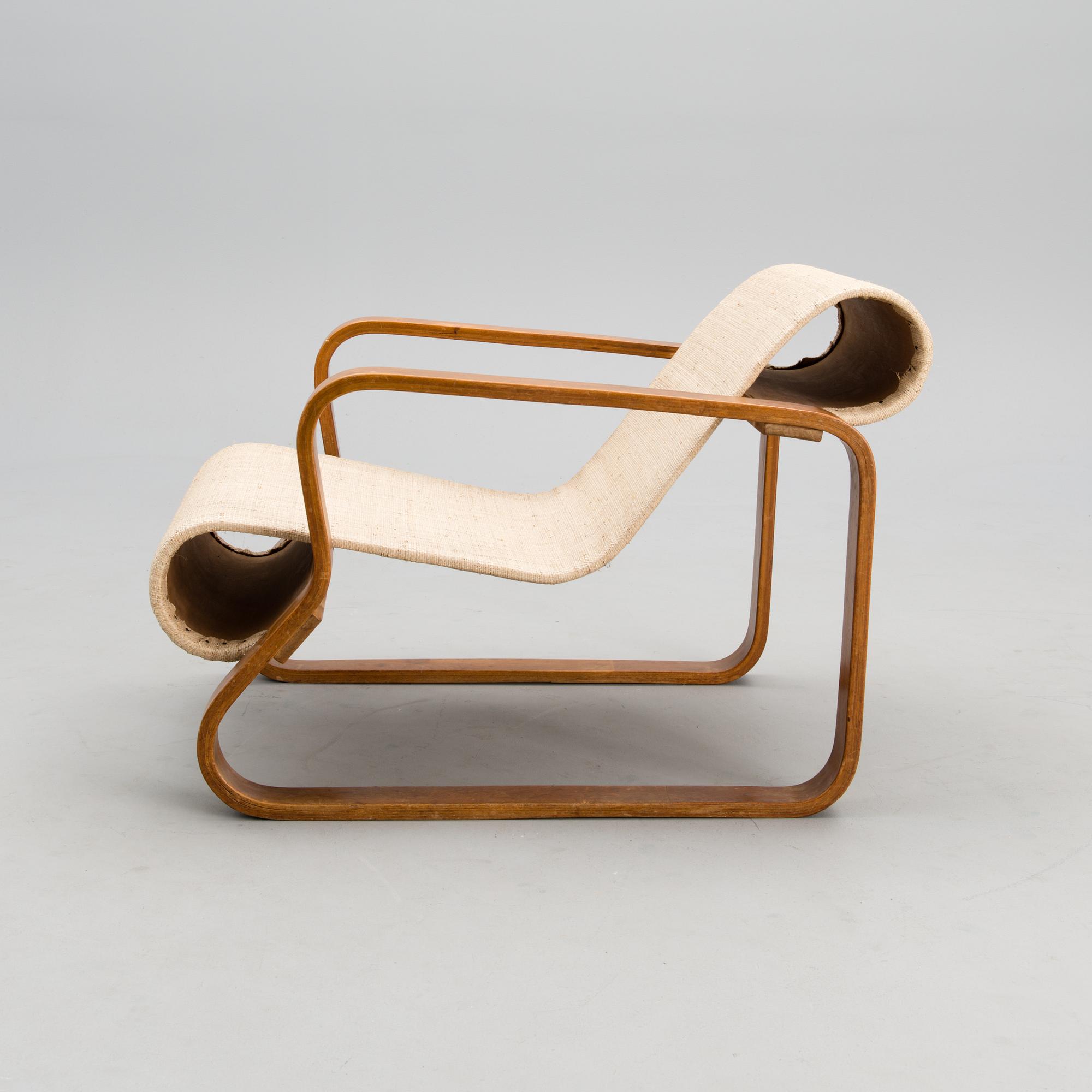 ALVAR AALTO, NOJATUOLI. Valmistanut Oy Huonekaluja Rakennustehdas Ab vuonna 1932.