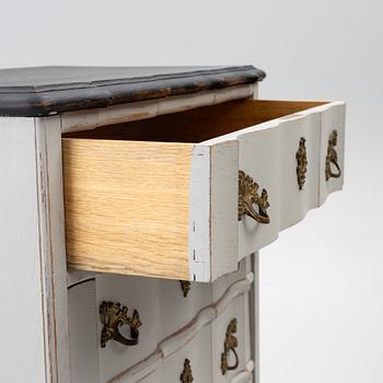 Byrå, barockstil, 1900-talets mitt.