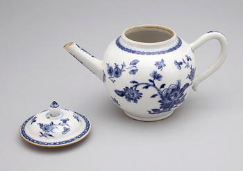 TEKANNA, porslin, Kina, Qianlong, (1736-1795).