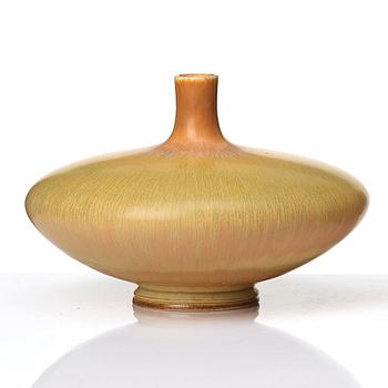 BERNDT FRIBERG, a stoneware vase, Gustavsberg studio, Sweden 1973.