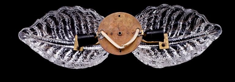 VÄGG/TAKLAMPA, möjligen Carl Fagerlund, Orrefors, 1900-talets andra hälft. Höjd ca 13 cm.