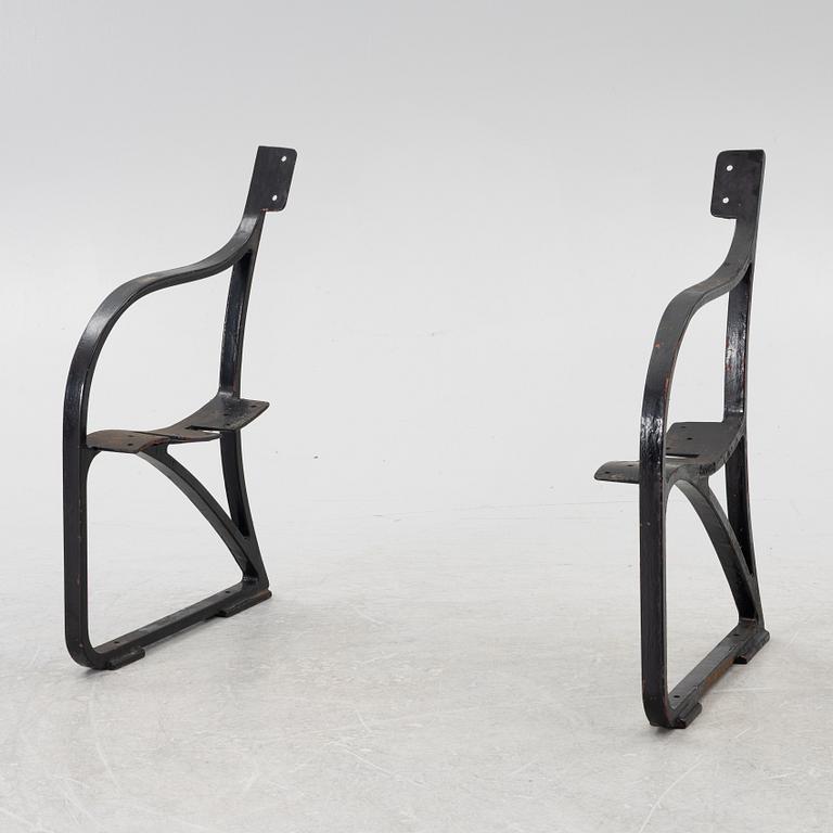 Näfveqvarn, ends for a bench, cast iron, early 20th century.