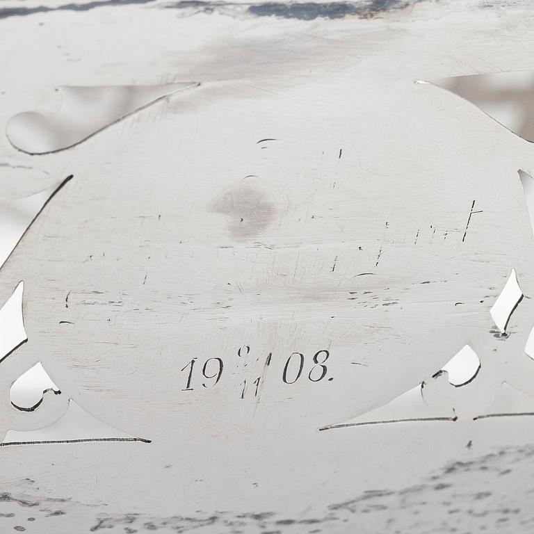 A silver breadbasket from Silberwarenfabrik Alexander Sturm, mid-20th century.