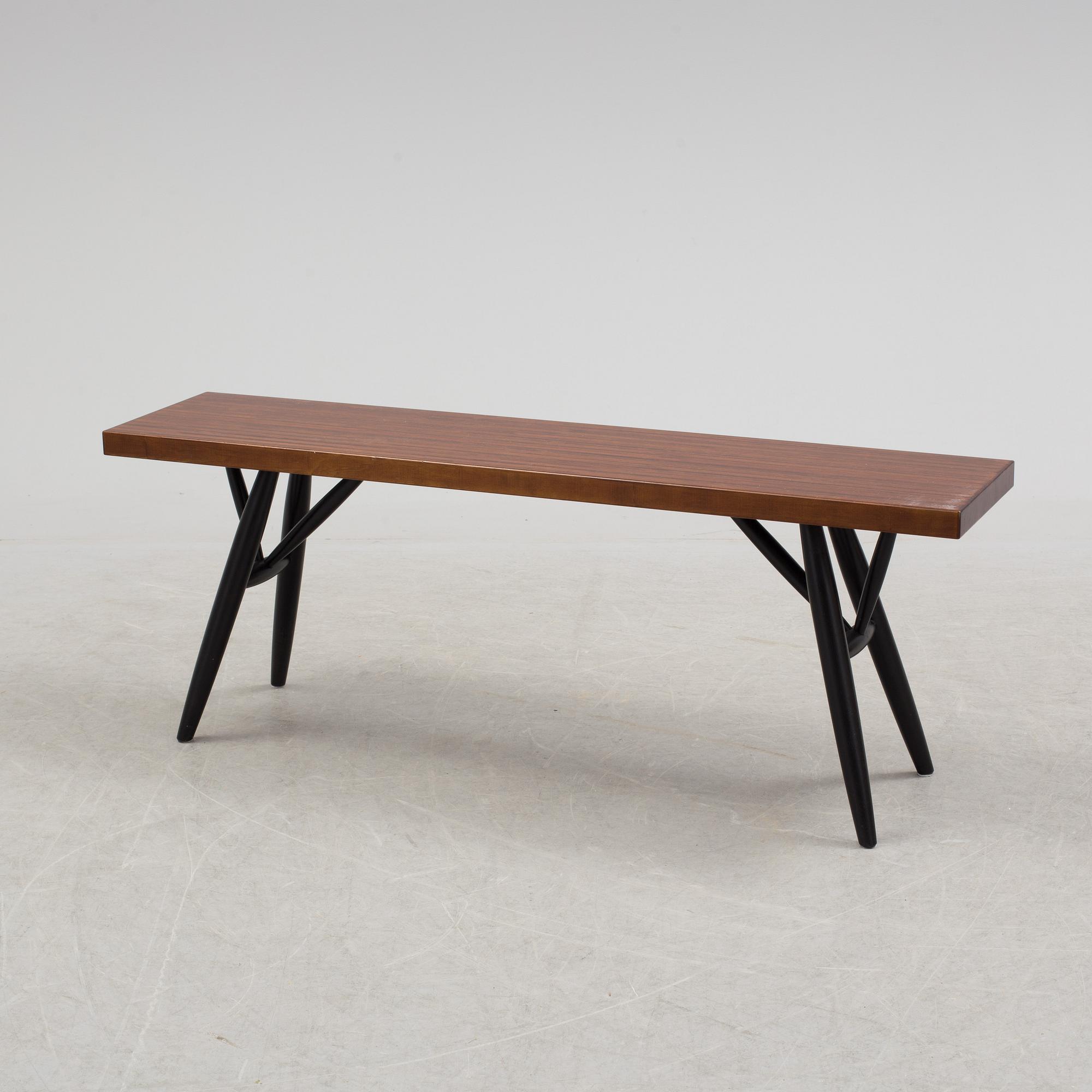 ILMARI TAPIOVAARA, möbelgrupp 4 delar, "Pirkka", Artek, Finland, 2000-tal.