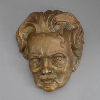 MASK, föreställande August Strindberg, patinerad gips. Signerad Sten Ericson 4/2-30.