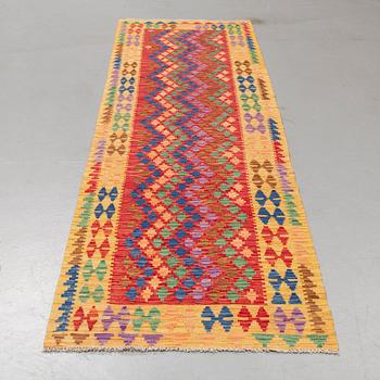 Gallerimatta, kelim, ca 293 x 88 cm.