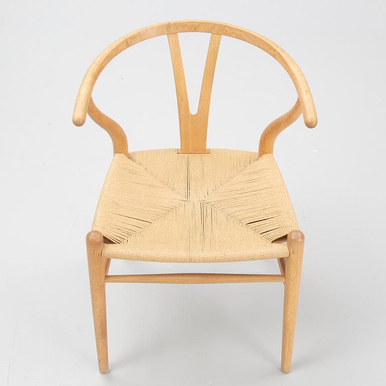 Hans J. Wegner, stolar, 4 st, "Y-stolen", modell CH-24, Carl Hansen & Søn, Danmark.