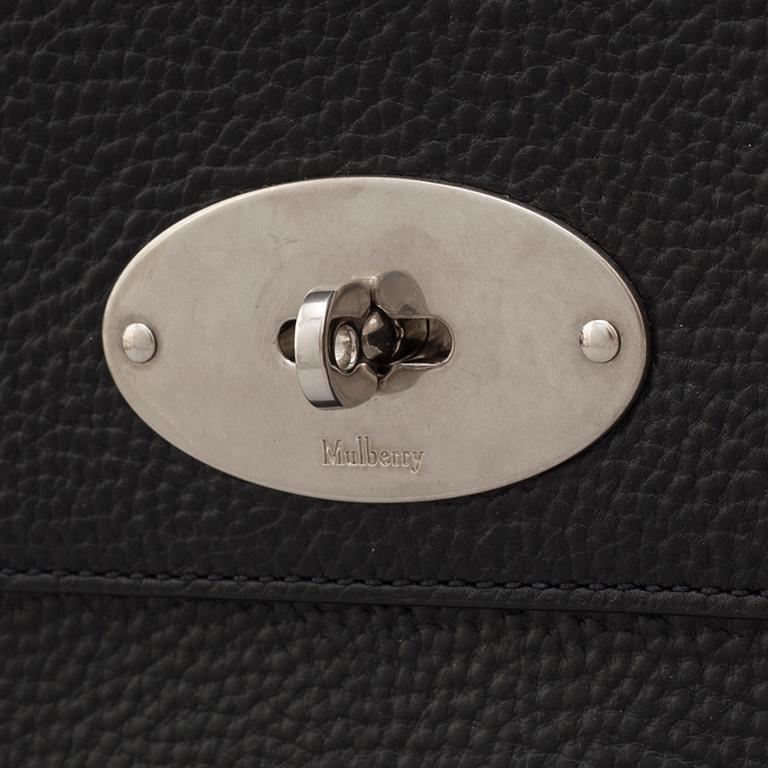 MULBERRY, a leather 'East West Antony Messenger Bag'.