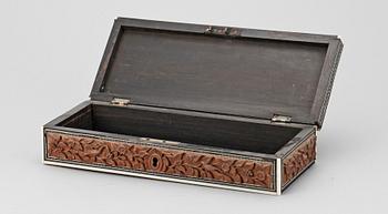 SKRIN, skuret trä, Indien, 1900-tal.