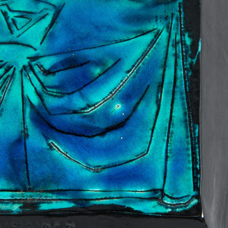 Birger Kaipiainen, väggrelief, stengods signerad Kaipiainen.