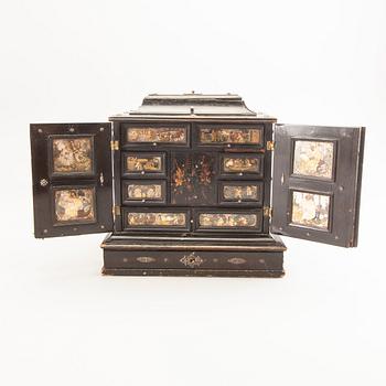 A Baroque/Baroque-style miniature cabinet 18/19th century.