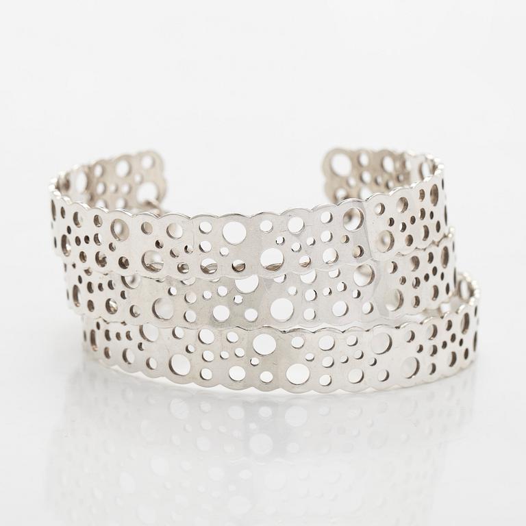 Liisa Vitali, armband, sterlingsilver, "Spets", Westerback, Helsingfors.