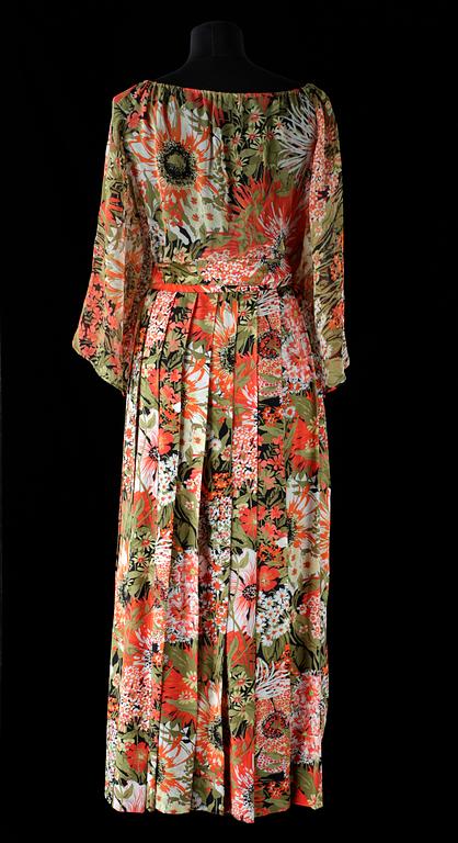 A floral patterned silk long skirt and blouse by Christian Dior.