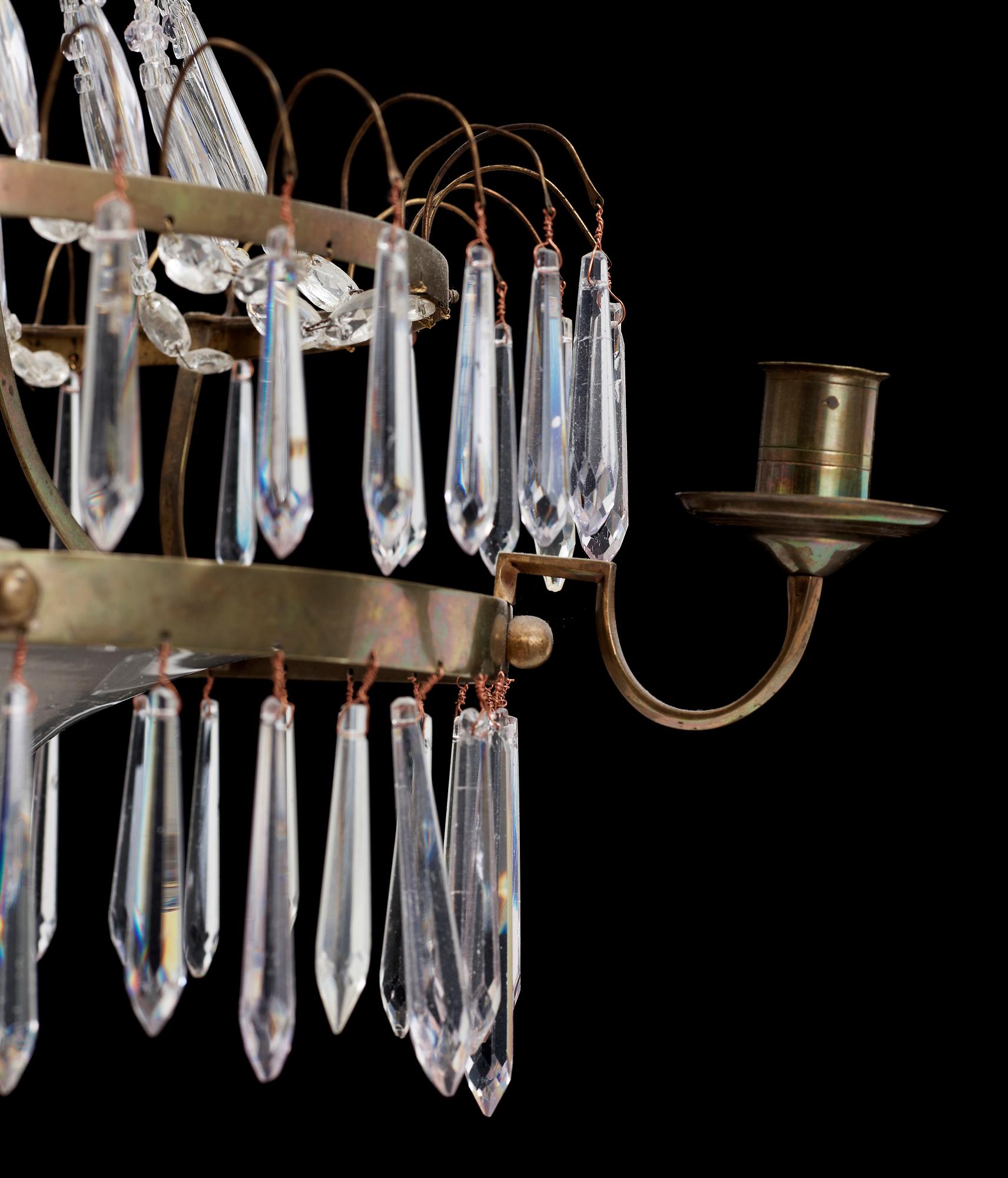 LJUSKRONA, gustaviansk stil, omkr 1800/1900. Höjd 61 cm.