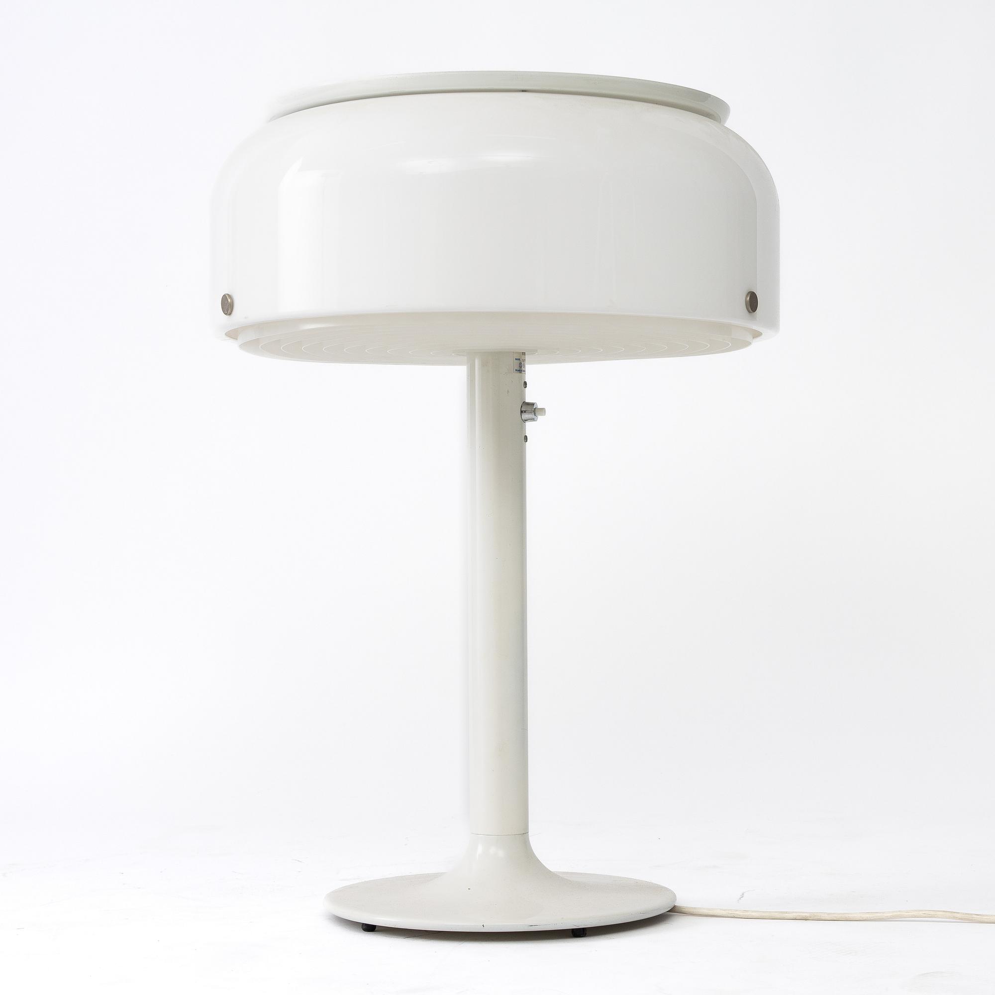 Anders Pehrson, a 'Knubblingen' table lamp, Ateljé Lyktan, Åhus.