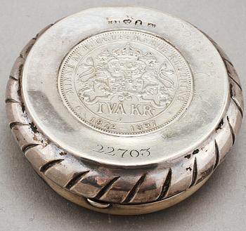 SKÅL samt DOSA, silver, bl.a. T. Eldh, 1900-talets början. Tot ca 180 g.