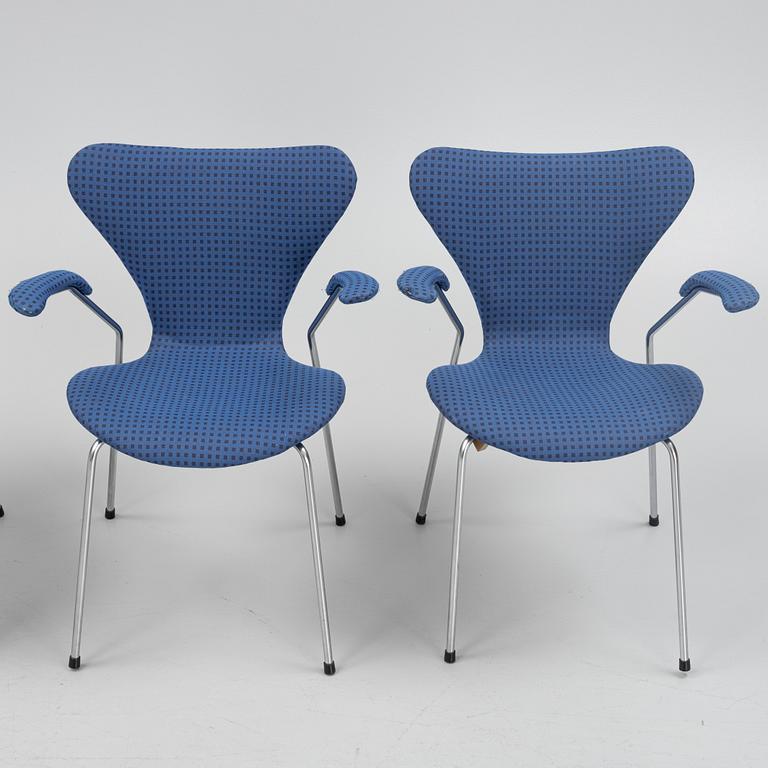 Arne Jacobsen, karmstolar, 4 st, "Sjuan", Fritz Hansen, Danmark.