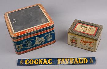 PLÅTBURKAR 5 st samt SKYLT. 1900-tal.