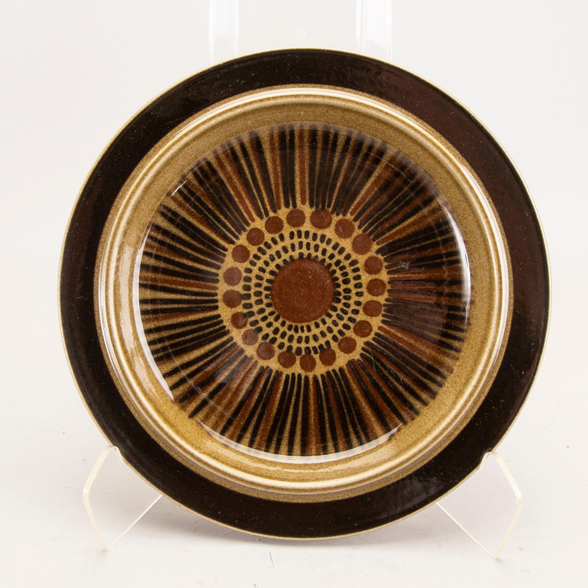 A Gunnel Olin-Grönqvist Kosmos 36 pcs service Arabia Finland.