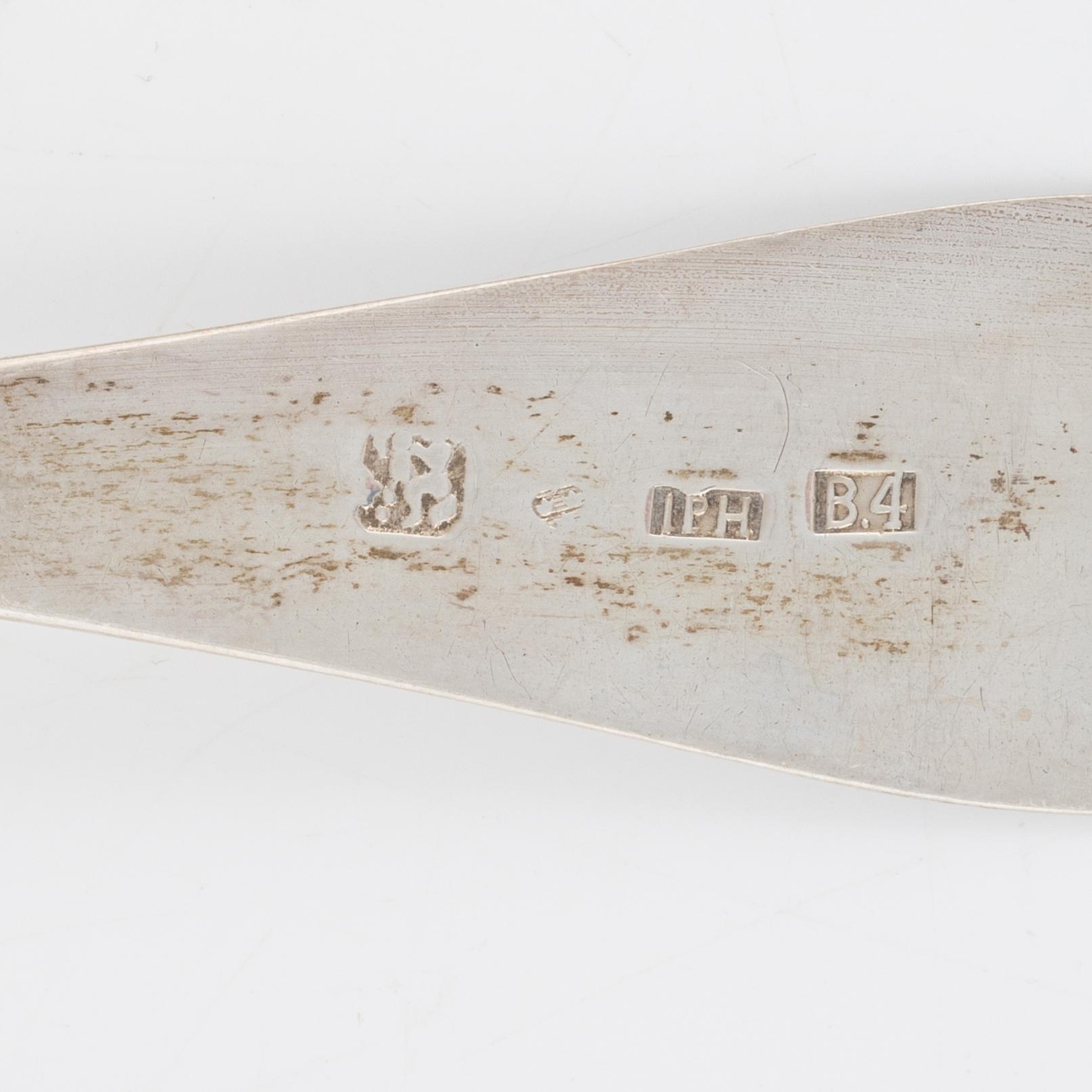 A set of  Silver Spoons, including Andreas Isberg, Skänninge 1814 (8 pieces).