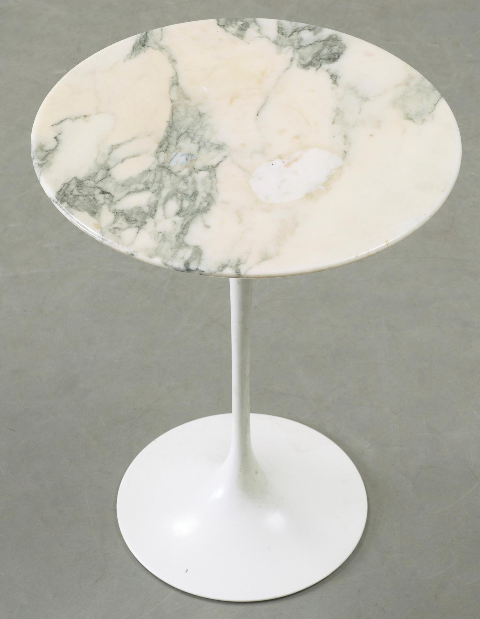 SOFFBORD, "Tulip", Eero Saarinen, Knoll International.