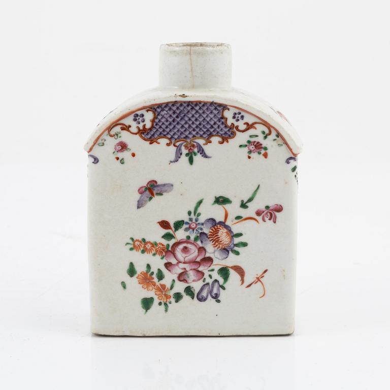 A famille rose tea caddy, Qing dynasty, Qianlong (1736-95).