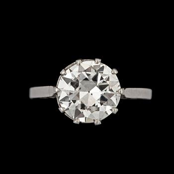 1128. RING med gammalslipad diamant, ca 2.50 ct. Kvalitet ca G-H/SI.