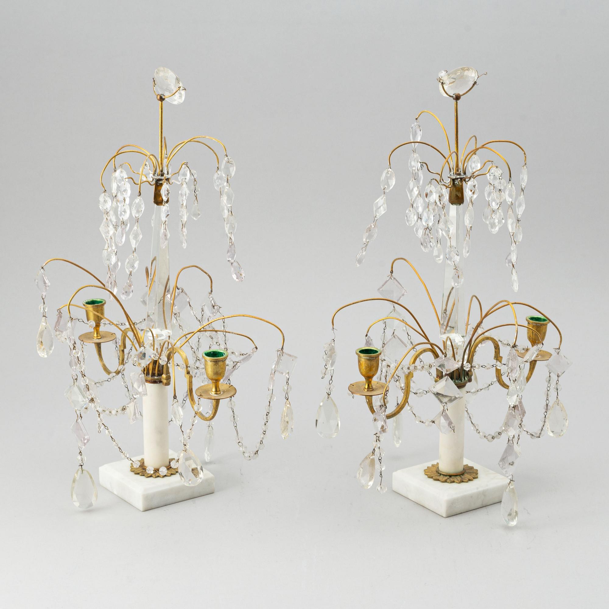 A pair of early Gustavian style 20th century table chandeliers.