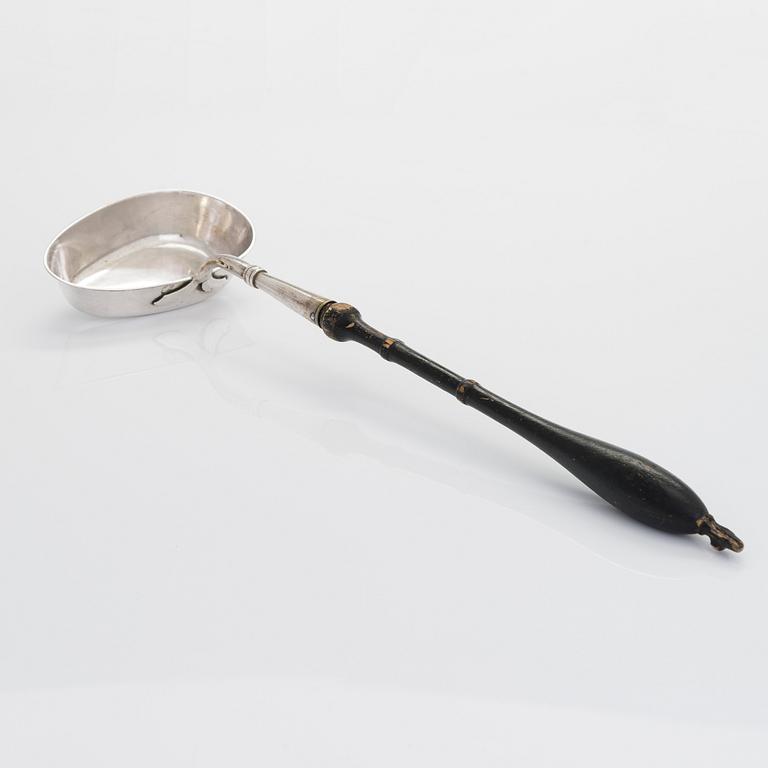 Silver soup ladle and spoons with the Cronstedt family coat of arms, tot. 16 pieces, Finland 1820s - approx. 1851.