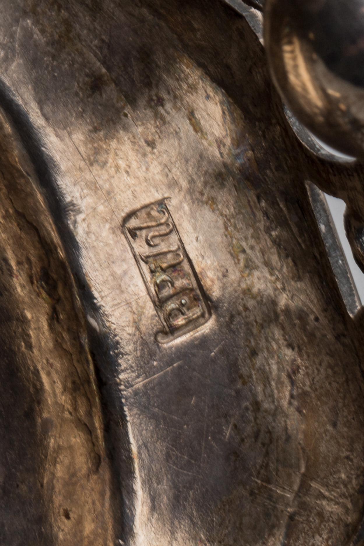 STRÖSOCKERSKÅL, silver, Peter Pihl, Västervik, 1800. Vikt ca 827 g.