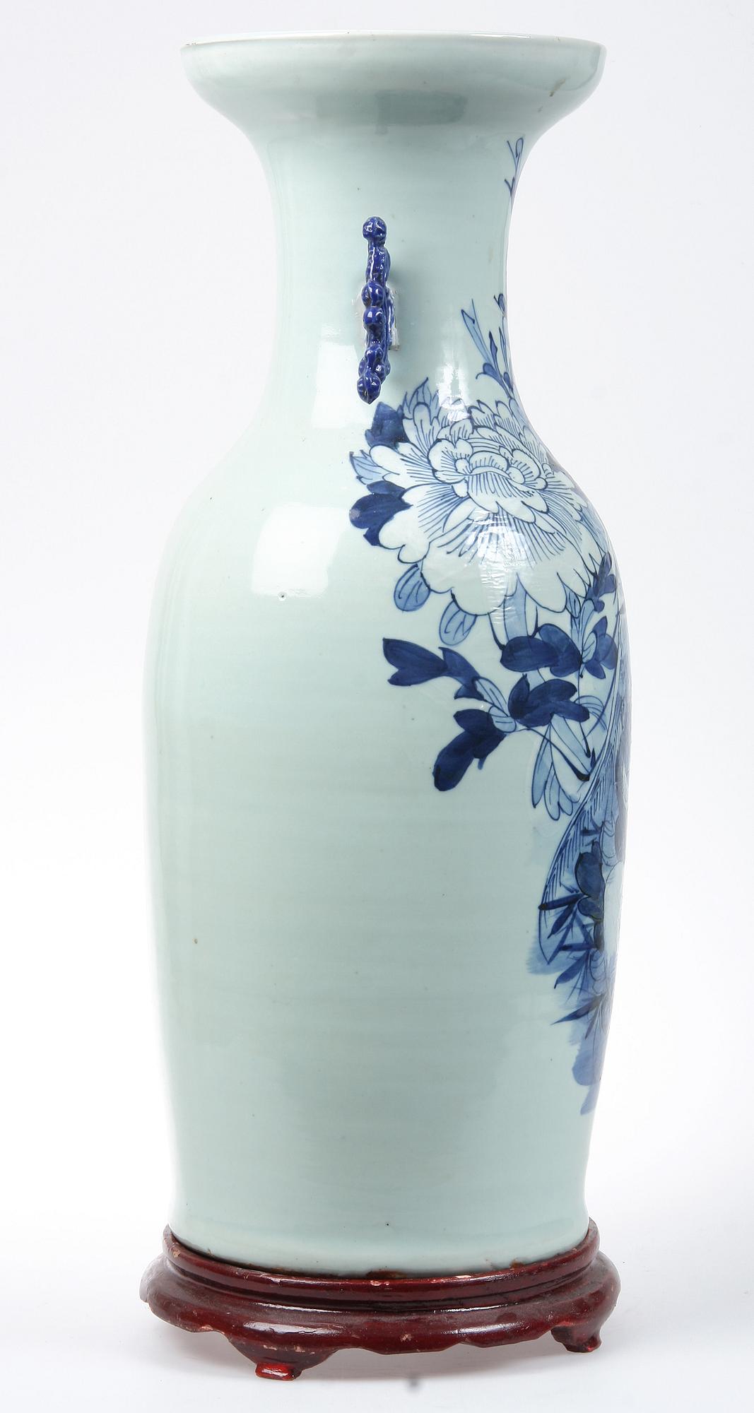 GOLVURNA, porslin, Kina, 1800-tal.