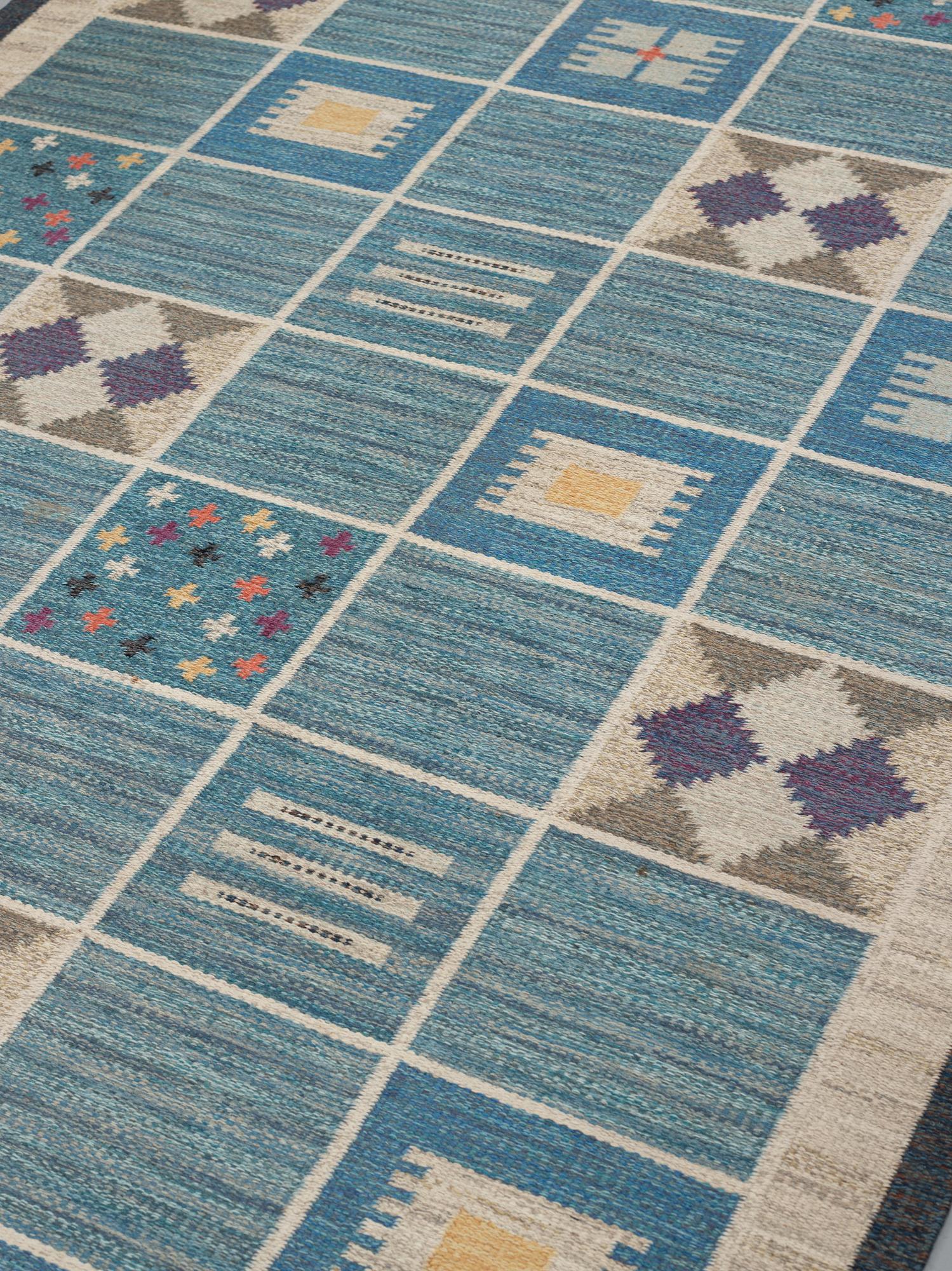 Rakel Carlander, Matta, rölakan, ca 306,5-307,5 x 199-200 cm, signerad RC, omkring 1950.