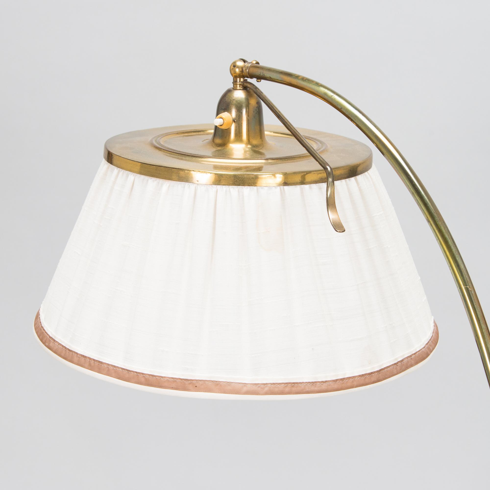 A mid-20th-century floor light, presumably Italy.
