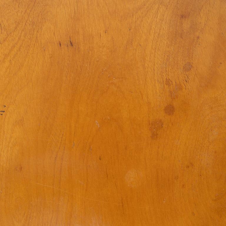 A pair of bedside tables, firsta half of the 20th century.