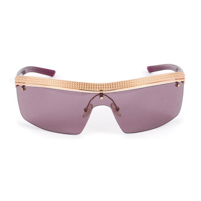 BOUCHERON, a pair of sunglasses.